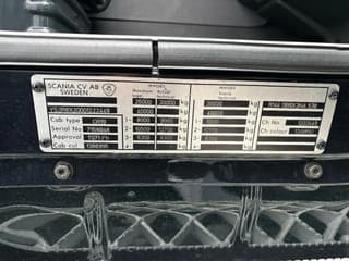 Scania R144-530 V8 BG6X2NA Full air manual gearbox boogie Full restored - Image 17