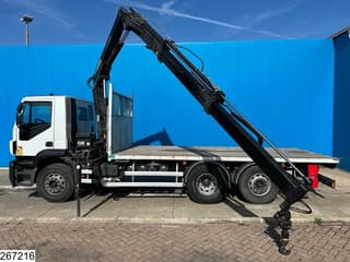 Iveco 310 6x2, EURO 5 EEV, HIAB, Remote, Steerling axle - Image 3