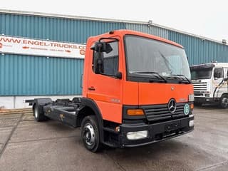 Mercedes-Benz 823L DAY CAB (6-CILINDER) 4x2 CHASSIS (MANUAL GEARBOX / SPER DIFFERENTIAL / 6-CILINDER ENGINE) - Image 2