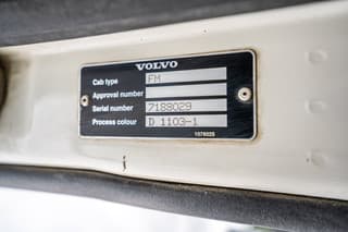 Volvo FMX 420 -8x4 - Image 16