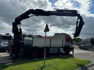 Volvo 8X4 PALFINGER PK53002 + FLY JIP AN REMOTE CONTROLE, LAST AXEL STEERING - Image 9