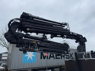 Renault 8X4 - EURO 6 + HIAB 288 E-5 + JIB 70X-4 + REMOTE + FULL STEEL SUSP. - Image 4