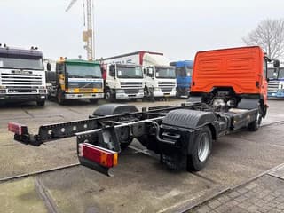 Mercedes-Benz 823L DAY CAB (6-CILINDER) 4x2 CHASSIS (MANUAL GEARBOX / SPER DIFFERENTIAL / 6-CILINDER ENGINE) - Image 3