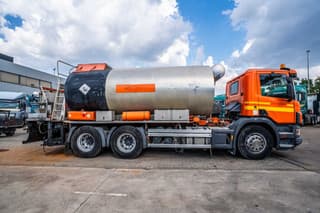 Scania SCANIA 124G420-6x4/BITUMEN/ASFALT - Image 3