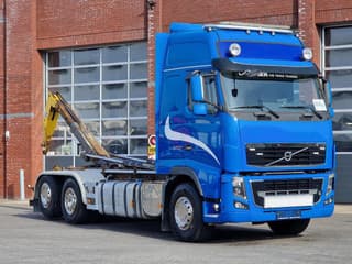 Volvo 16.700 Globetrotter 6x2*4 - Palfinger T20 Hook - Retarder - Steering axle - Image 2
