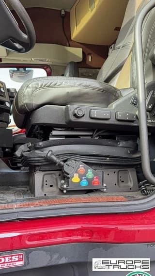 Volvo 420 - Image 9