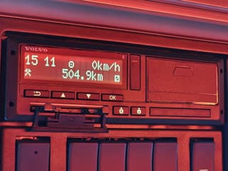 Volvo FH 2025 - 16.780 Aero XL 6x2/4 - New - Full spec - Retarder - I parkcool - Performance - Leather -BUFFL interior afbeelding 30