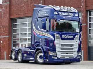 Scania 770S V8 NGS Highline 6x2 - Show truck - Special paint - Custom interior - Retarder - Full air - Night clima - Image 48