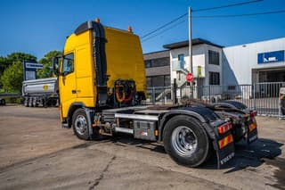 Volvo 400+E5+HYDR. - Image 5