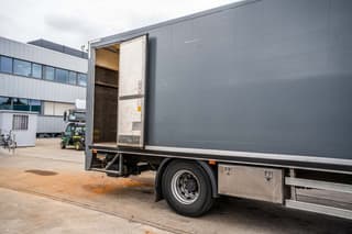 DAF LF 55.220(19 T-E6 )+DHOLLANDIA 2TON - Image 16