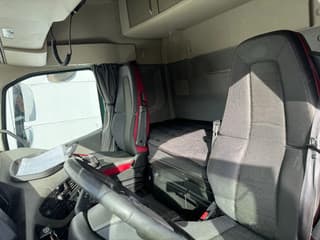 Volvo 500 6X4 EURO 6 HYDRAULIC - Image 10