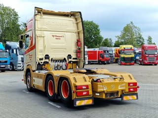 Scania R580 V8 NGS Highline 6x2 - PTO/Hydraulic - 2.95 WB - Retarder - Night clima - Custom interior - Image 5