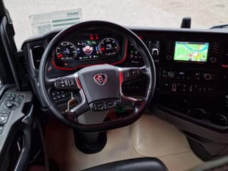 Scania 770S V8 NGS Highline 6x2 - Show truck - Special paint - Custom interior - Retarder - Full air - Night clima - Image 38
