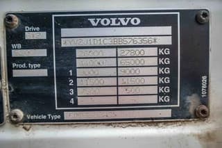 Volvo FM 330+10 pneus/tires-intarder - Image 13