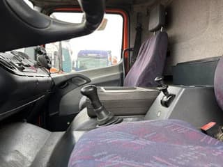Mercedes-Benz 823L DAY CAB (6-CILINDER) 4x2 CHASSIS (MANUAL GEARBOX / SPER DIFFERENTIAL / 6-CILINDER ENGINE) - Image 8