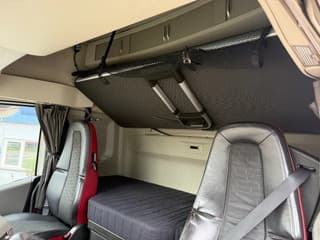 Volvo 460 4X2 EURO 6 - ADR + I-ParkCool + I-Shift - Image 13