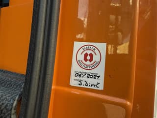 Mercedes-Benz Unimog U 218 Kipper 3 Seats 4x4 Euro 6 - Image 12
