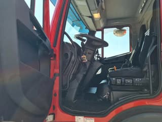 Iveco 120 210 - Isotherm box - Zepro loadlift - Low KM - Airco - Camera - Image 12