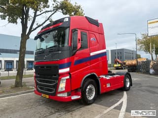 Volvo 460 - Thumbnail 1