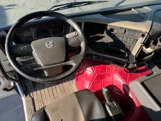 Volvo 8X4 HIAB 288 + REMOTE CONTROL 5TH + 6TH FUNCTION - Image 19