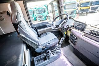 MAN 33.440 BB TIPPER / TRACTOR - Image 18