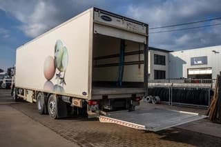 Volvo FM340+POUSSIN/CHICKEN/KUIKEN/KÛKEN - Image 6