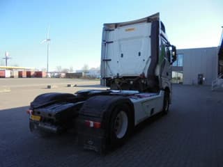 Mercedes-Benz 1842 LS NL TRUCK - Image 4