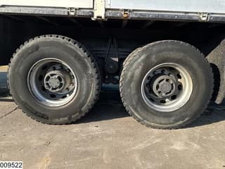 Renault Kerax 380 Dxi 6X4, EURO 5, Steel suspension - Image 11
