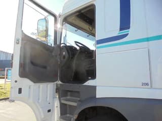 DAF 125XDAF 106 TRACTOR HEAD IN STOCK - Image 8