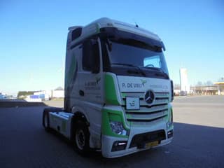Mercedes-Benz 1842 LS NL TRUCK - Image 3