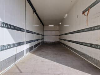 Mercedes-Benz 2545 6x2*4 - Box with sidedoors - Loadlift - Steering axle - Full air - Camera - Image 32