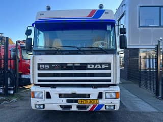 DAF 4X2 RESTORED/RESTAURIERT/GERESTAUREERD - Image 2