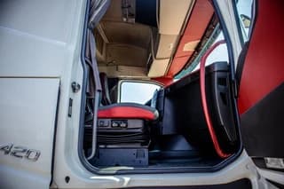 Volvo 420 - Image 10