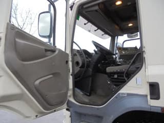 DAF FAN 6X2 - Image 10