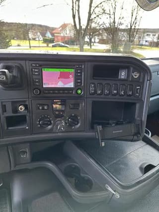 Scania 6x2 Kurzholz LOGLIFT 125 ZT 93 - Image 20