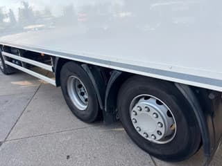 Renault WIDE 320 6x2/4 / Closed box /  Dhollandia - Image 12