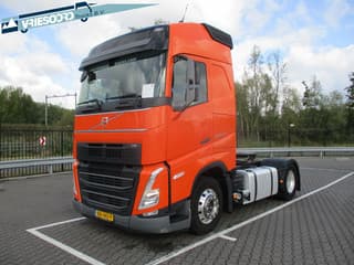 Volvo 500 PK WITH STAND/AIRCO - Thumbnail 1
