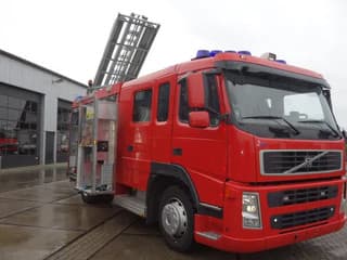 Volvo 330 pk  2000 LITER WATER TANK KRONEBURGPUMP - Image 16