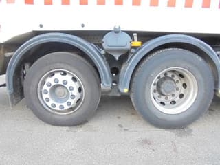 DAF 6X2 - Image 8