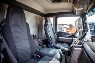 MAN 32.400BB+LIEBHERR 8M³+BAND/TAPIS 16m - Image 12