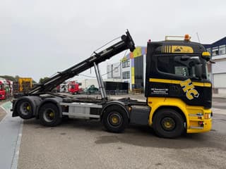 Scania R490 8X2 EURO 6 + H.T.S. 30 TON CABLELIFT - Image 4