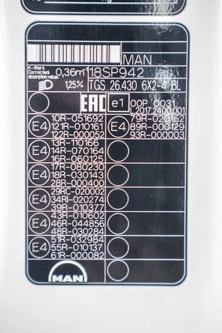 MAN 26.430-6x2-4 BL (New Tires) - Image 13