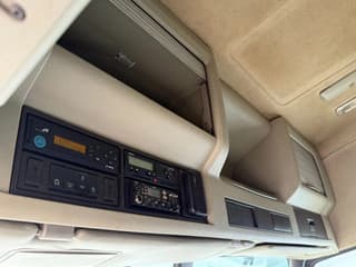 Volvo 6X2 EURO 6 VDL 21T HOOK - Image 18