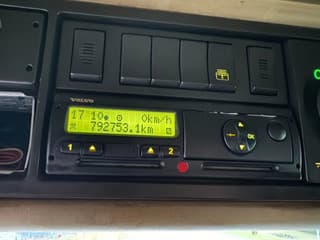 Volvo FH420 - Image 13