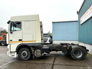 DAF XF SPACECAB (EURO 3 / ZF16 MANUAL GEARBOX / ZF-INTARDER / AIRCONDITIONING / 870 LITER DIESELTANK) - Image 5