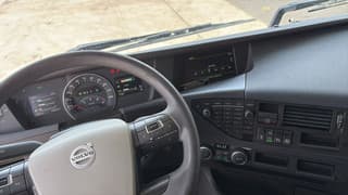 Volvo 460 - Image 24