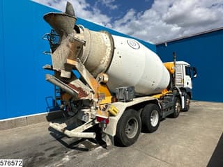 MAN 32 400 8x4, EURO 5, Manual transmission, Liebherr 9m3 - Image 2