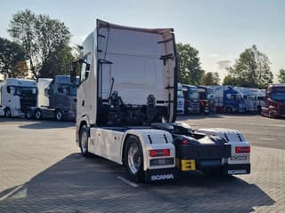Scania 590S V8 NGS Highline 4x2 - New - Facelift - Full spec - Retarder - Leather - Full air - Image 5