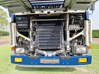Scania 420 V8 - Old timer - Clean chassis/cab/interior - Dutch registration - Image 34