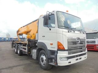 Hino 700 6X4 - Image 24